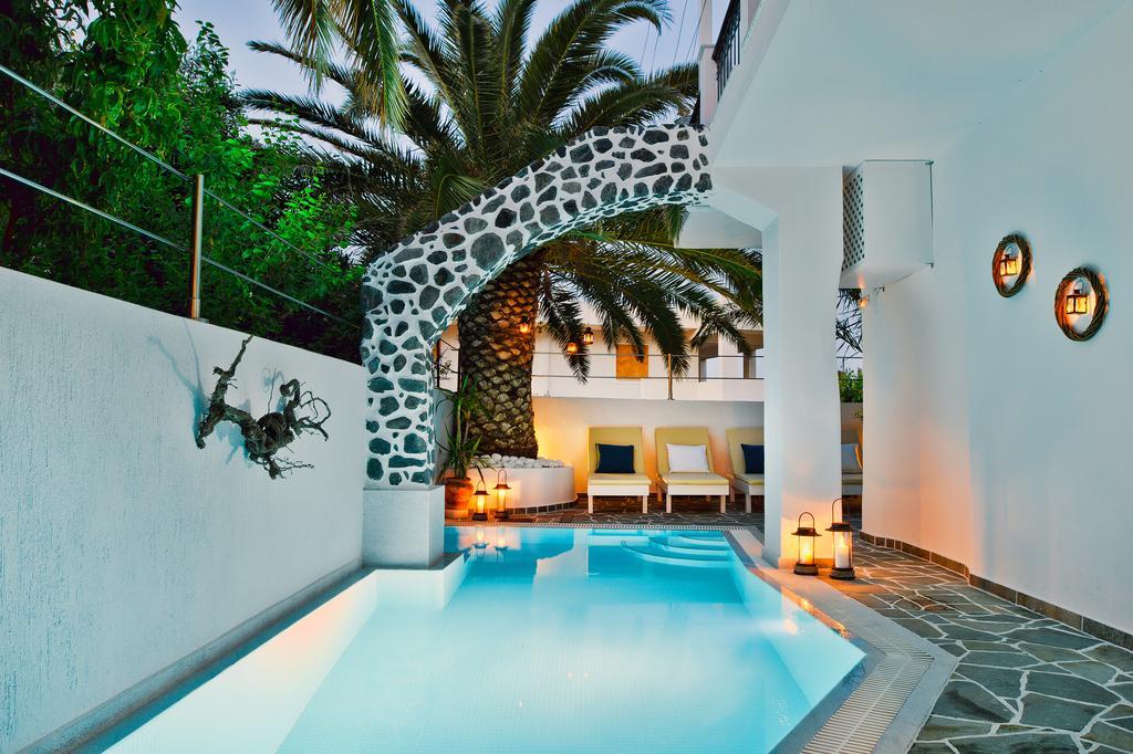 Galatia Hotel